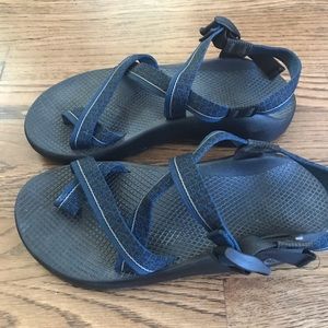 Men’s size 8 blue Chaco sandals
